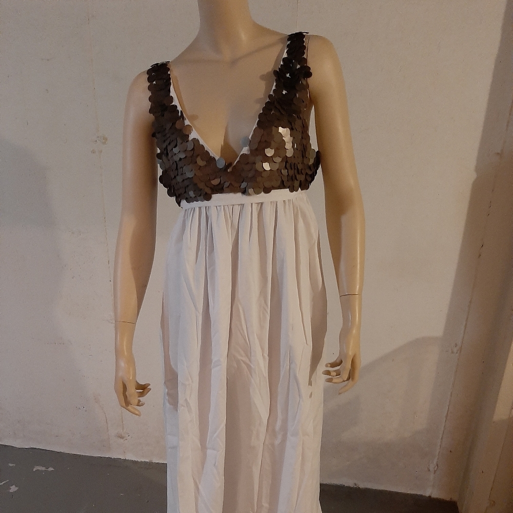 Tribune Standard Plunging Neckline Cotton Dress